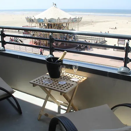 The Originals Boutique, Neptune, Berck-sur-mer 3* Berck